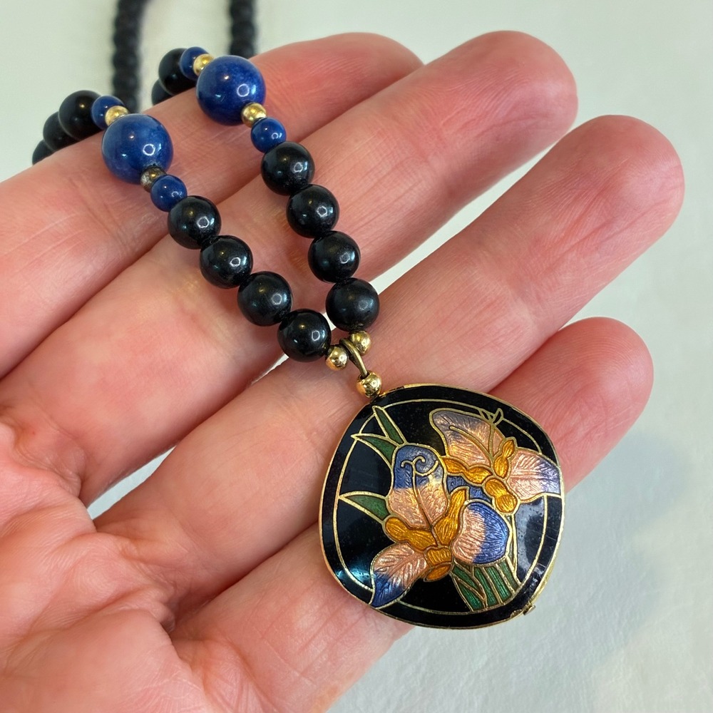 Vintage Cloisonne Necklace Enamel Iris Gold Tone Pendant Black Blue Stone Beads